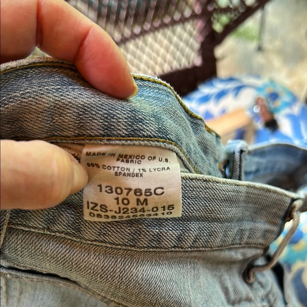 Riders by Lee cut off Jean Shorts Light Blue with Frayed ends; size 10M;so comfy